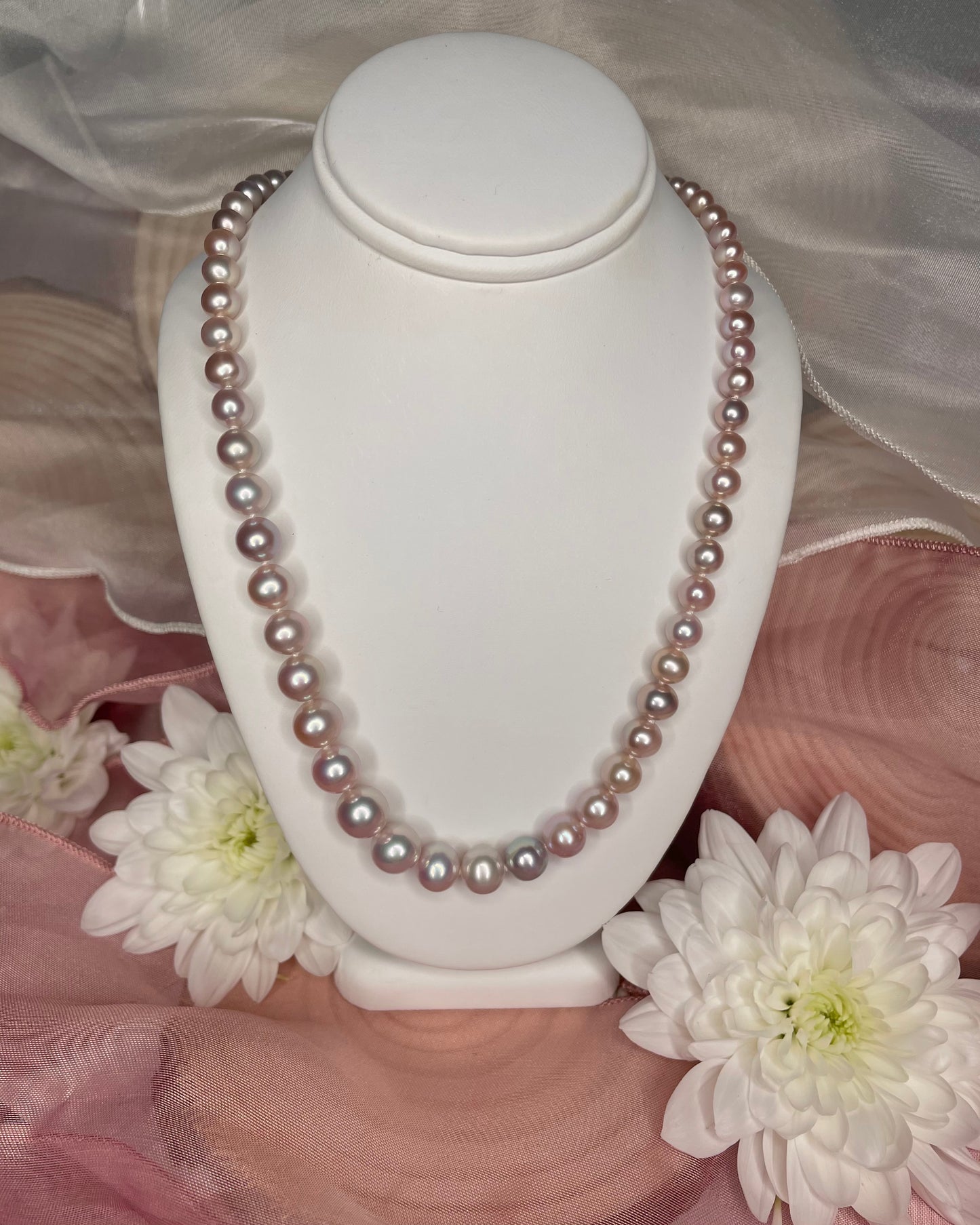 Gradual Champagne Fresh Water Pearl Necklace