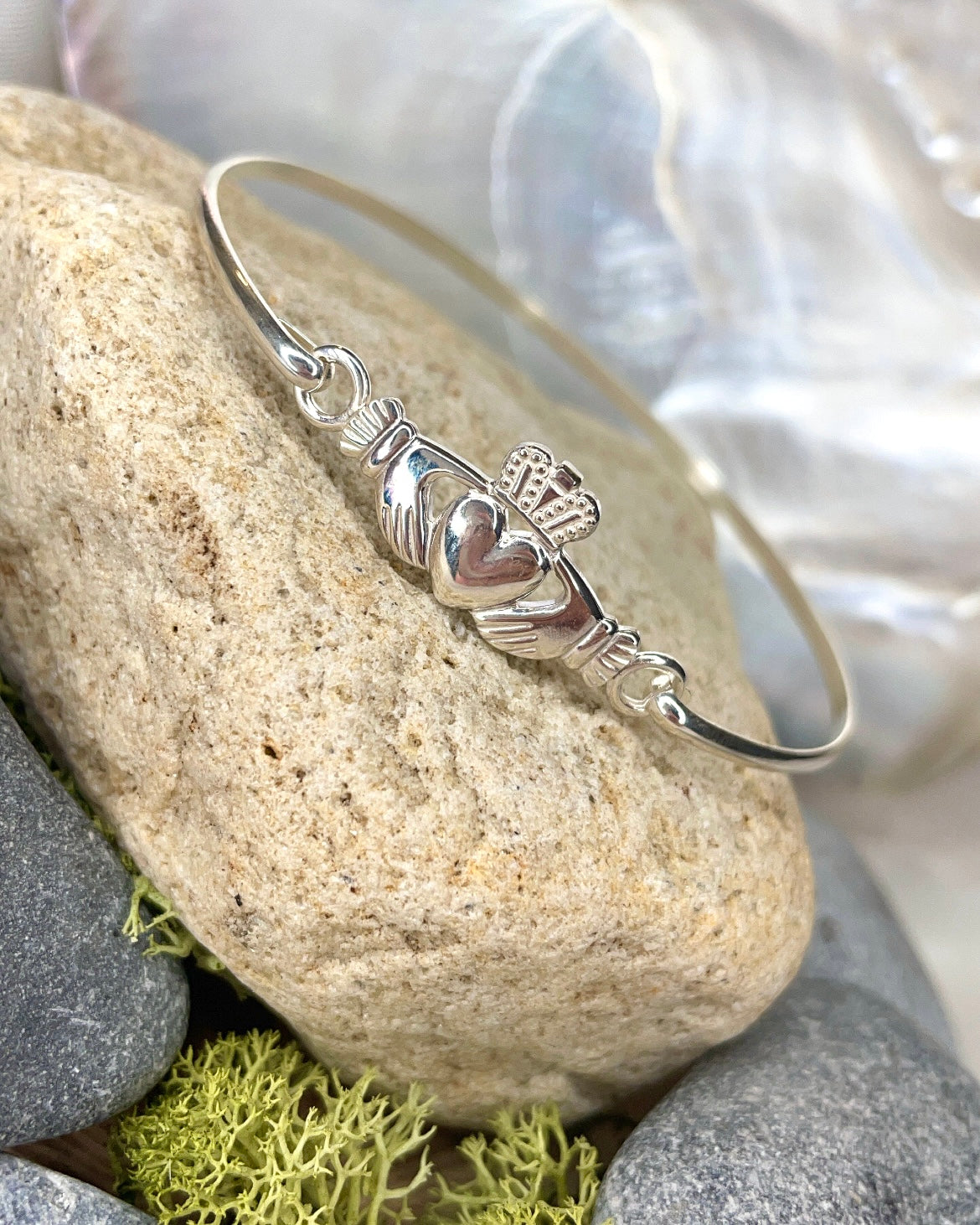 Claddagh Sterling Silver Bangle