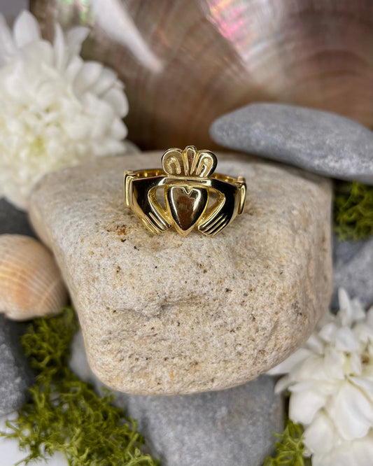 9ct Small Heavy Yellow Gold Claddagh Ring