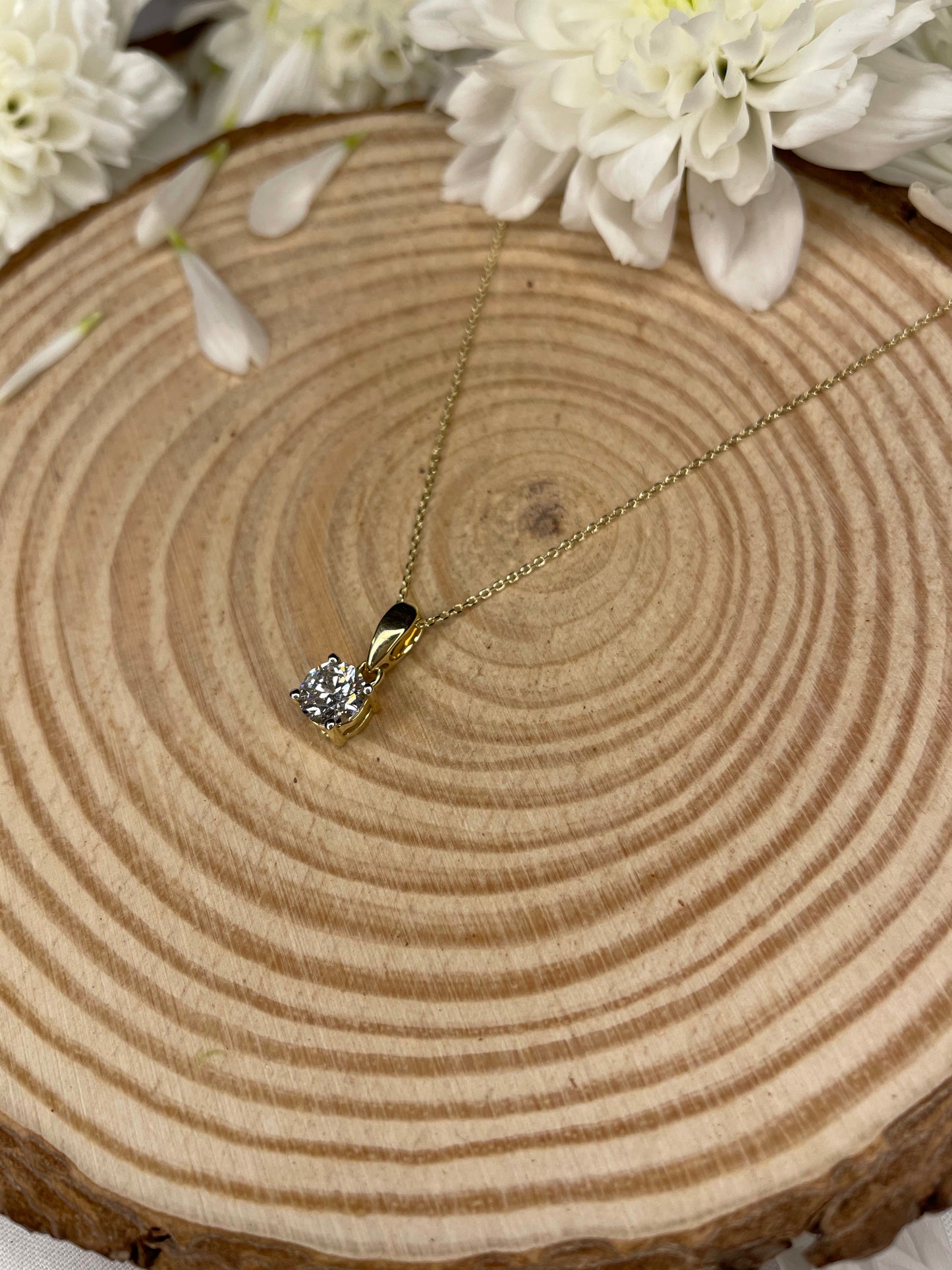 Yellow gold and 0.55ct Diamond Solitaire Pendant