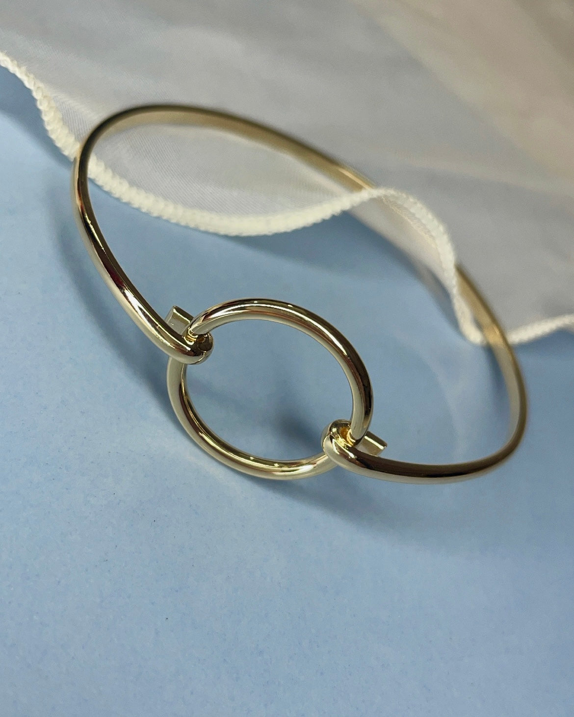 9ct Yellow Circle Gold Bangle